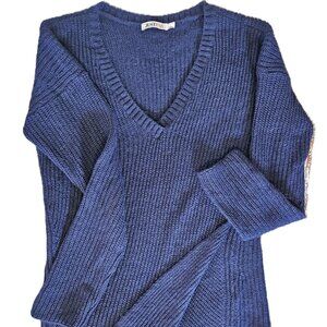 JustFab Navy Chunky Knit V Neck Sweater Medium